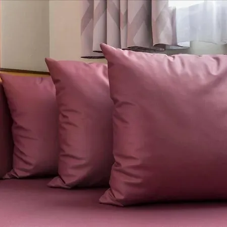 Habitacion Con Dos Camas En Hotel Ronda Lesseps Дом отдыха